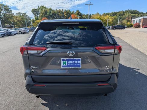 Used 2024 Toyota RAV4 LE image 4