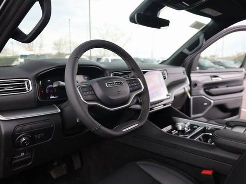 New 2025 Jeep Wagoneer Series II w/ Convenience Group I image 29