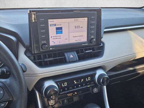 Used 2020 Toyota RAV4 XLE image 14