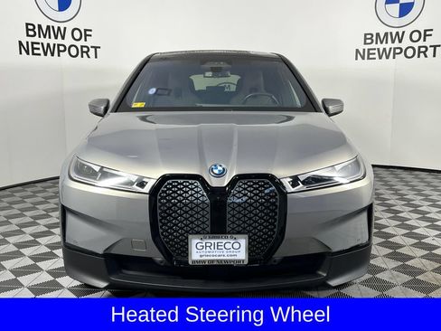 Used 2024 BMW iX xDrive50 AWD/4WD image 7