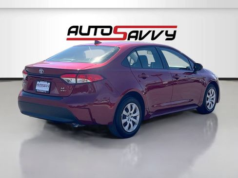 Used 2025 Toyota Corolla LE FWD image 7