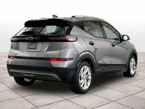 Used 2023 Chevrolet Bolt EUV LT w/ Driver Confidence Package FWD image 11