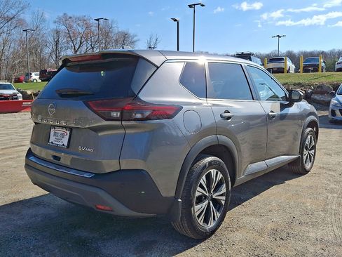 Certified 2023 Nissan Rogue SV image 24