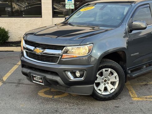 Used 2015 Chevrolet Colorado LT w/ LT Convenience Package AWD/4WD image 3