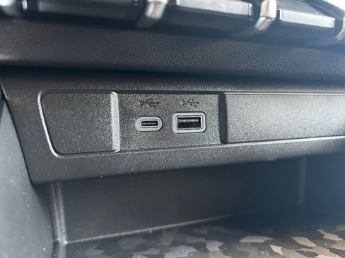 New 2025 GMC Canyon AT4 w/ Nightfall Edition image 20