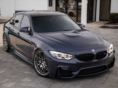 Used 2017 BMW M3 RWD image 3