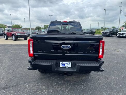 New 2026 Ford F250 XL w/ STX Appearance Package AWD/4WD image 4