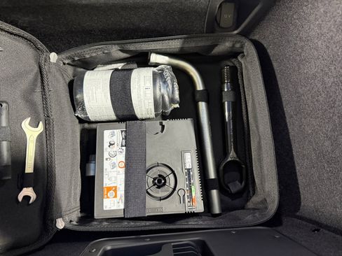 Used 2023 Audi R8 V10 performance image 53