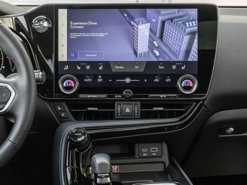 Used 2025 Lexus NX 450h+ AWD w/ Towing Package (2000 Lbs) image 7