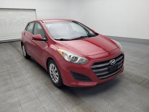 Used 2016 Hyundai Elantra GT image 13