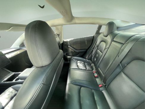 Used 2023 Tesla Model 3 Standard Range RWD image 11