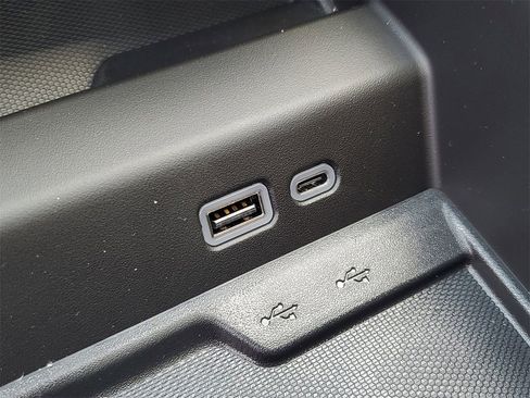 New 2025 Chevrolet Suburban High Country w/ Sun And Tow Package image 26