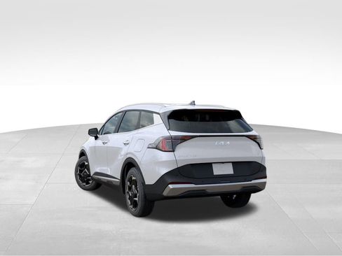 New 2026 Kia Sportage EX image 4