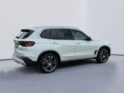 New 2026 BMW X5 sDrive40i