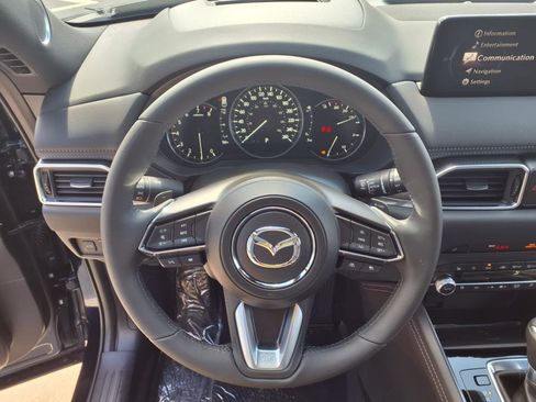 New 2025 MAZDA CX-5 Signature image 14