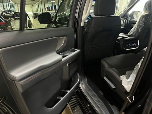 New 2025 Ford Expedition Max Active image 33