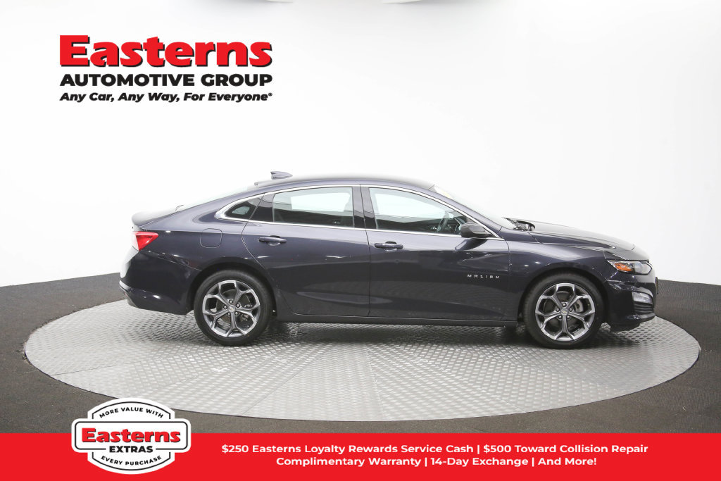 Used 2023 Chevrolet Malibu LT FWD image 41
