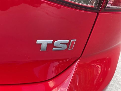 Used 2016 Volkswagen Golf S FWD image 24