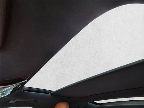 Used 2025 Mercedes-Benz C 300 Sedan image 9