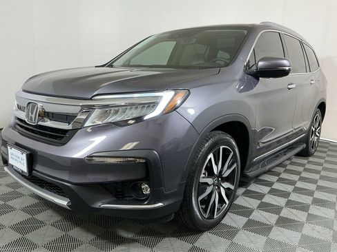 Used 2022 Honda Pilot Touring image 2