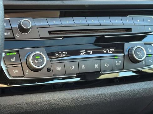 Used 2016 BMW 228i xDrive Coupe image 32