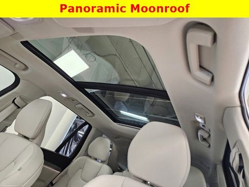 Used 2024 Volvo XC90 T8 Plus w/ Protection Package Premier image 26