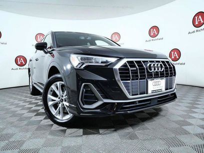 Certified 2025 Audi Q3 2.0T Premium w/ Convenience Package