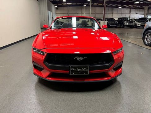 Used 2024 Ford Mustang EcoBoost image 6