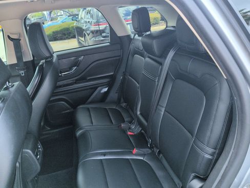 Certified 2023 Lincoln Corsair FWD image 14
