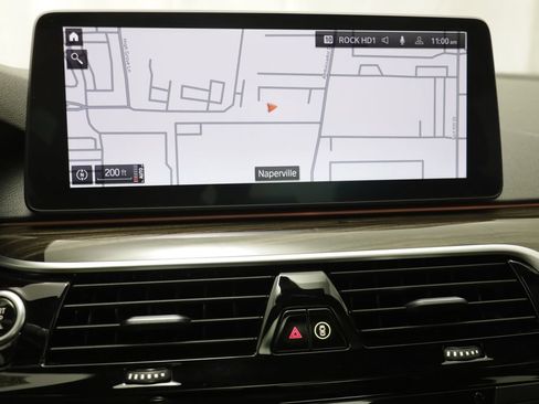 Used 2023 BMW 540i xDrive w/ M Sport Package AWD/4WD image 8
