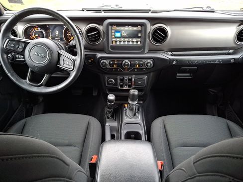 Used 2019 Jeep Wrangler Unlimited Sport S image 15