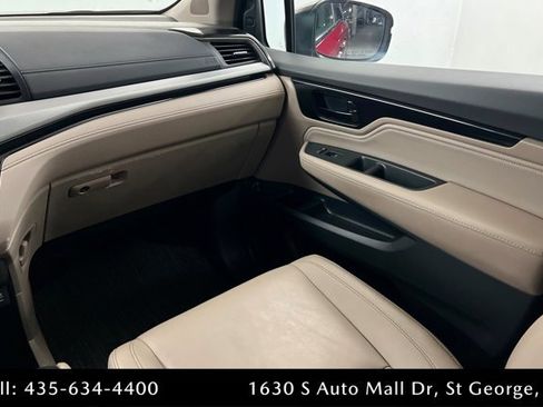 Used 2022 Honda Odyssey Touring image 10