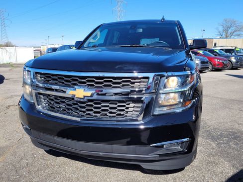 Used 2019 Chevrolet Tahoe LS AWD/4WD image 35