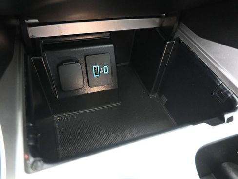 Used 2020 Ford Explorer ST w/ Premium Technology Package image 19