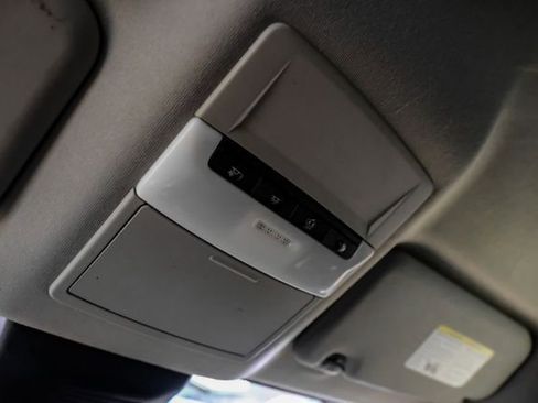 Used 2020 Nissan Sentra SR w/ Electronics Package image 29