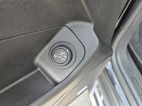 Used 2020 GMC Terrain SLT w/ Preferred Package FWD image 27