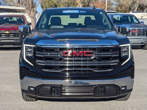 Used 2025 GMC Sierra 1500 SLT image 9