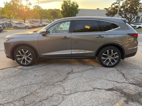Used 2024 Acura MDX SH-AWD w/ Technology Package image 8
