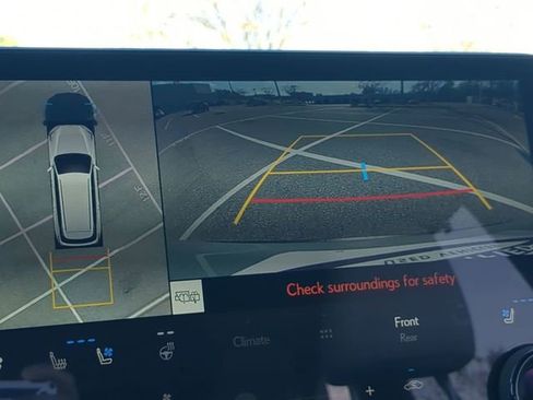 Used 2025 Lexus TX 350 350 Premium w/ Technology Package image 21