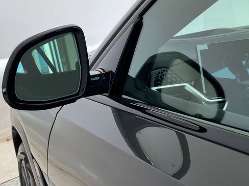 New 2026 BMW X6 xDrive40i w/ Climate Comfort Package image 22