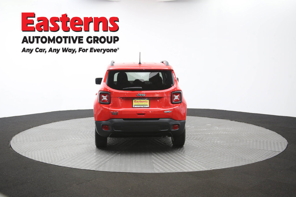 Used 2021 Jeep Renegade Latitude AWD/4WD image 39