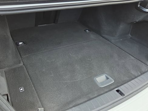 Used 2020 BMW 745e xDrive AWD/4WD image 40