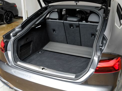 Used 2022 Audi A5 2.0T Premium image 57