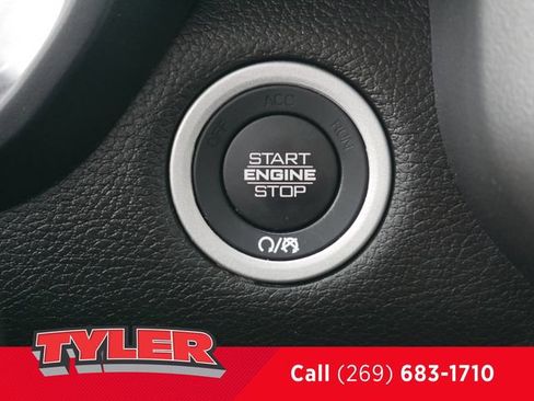 Used 2022 RAM 1500 Big Horn image 30