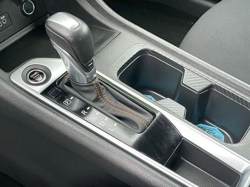 Certified 2023 Nissan Sentra SR w/ Midnight Edition Package FWD image 22