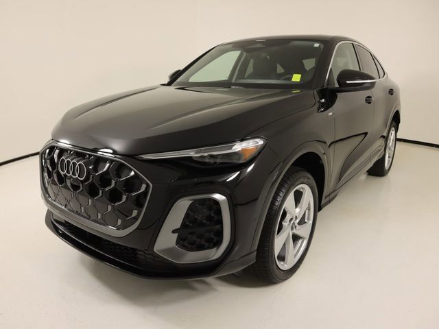 Certified 2025 Audi Q5 Premium Plus AWD/4WD image 1