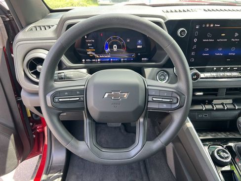 Used 2026 Chevrolet Colorado Trail Boss AWD/4WD image 31