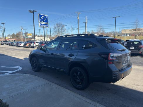 Used 2023 Subaru Outback Wilderness image 5