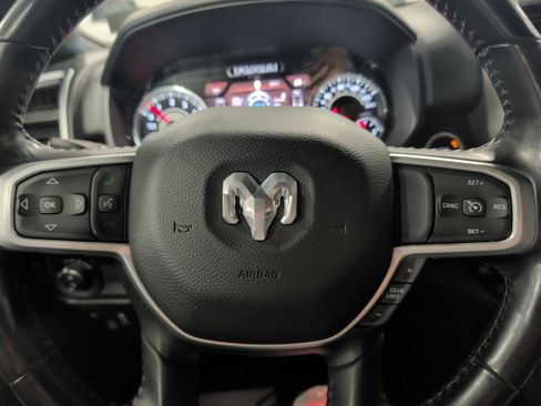 Used 2022 RAM 1500 Big Horn AWD/4WD image 10