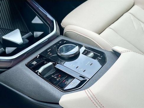 New 2026 BMW X3 xDrive30i AWD/4WD image 17